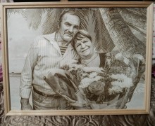 Портрет на дереве - подарок с душой