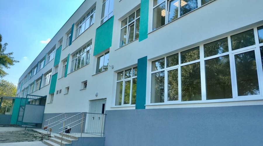 В Мариуполе завершили ремонт специализированной школы
